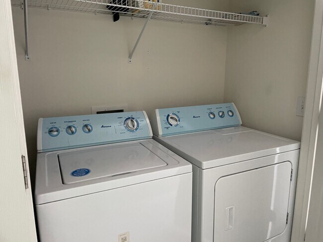 Building Photo - 2 Bedroom | 2 Bath Condo with Garage in Bellingham Park