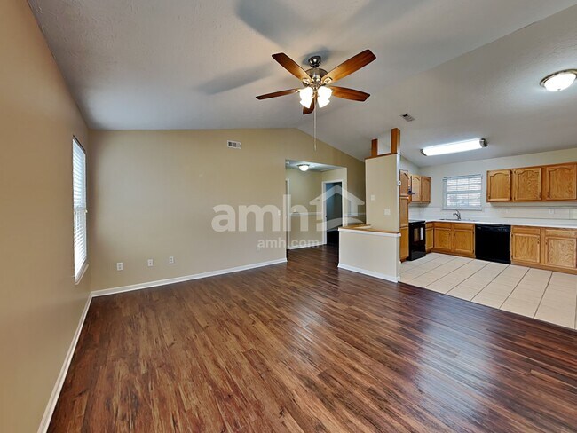 Building Photo - 1567 Wildbrook Ct