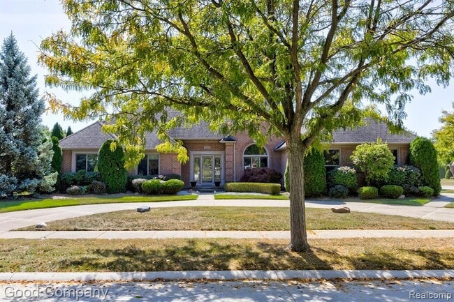 Building Photo - 2924 Wessels Dr