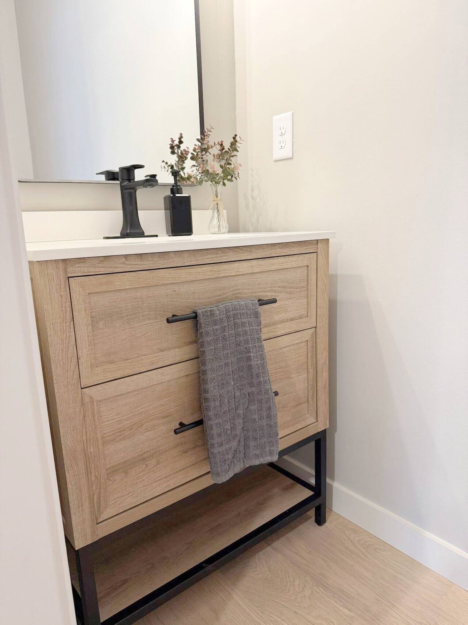 POWDER - 104 Textile Ct