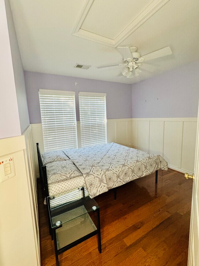 Building Photo - 2381 Abington Dr