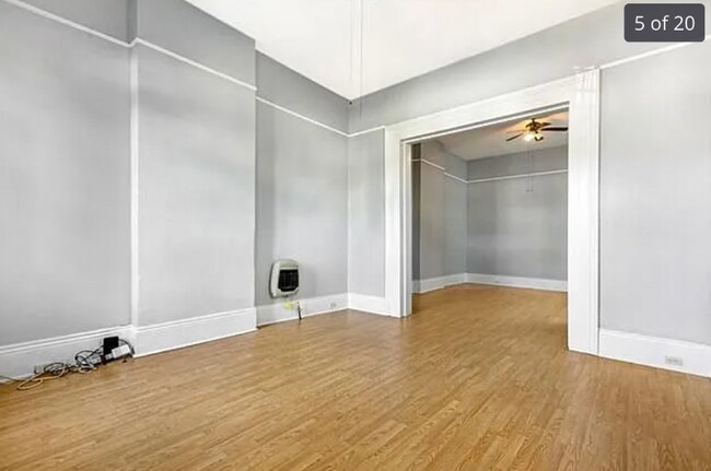 Building Photo - 1022 N Miro St
