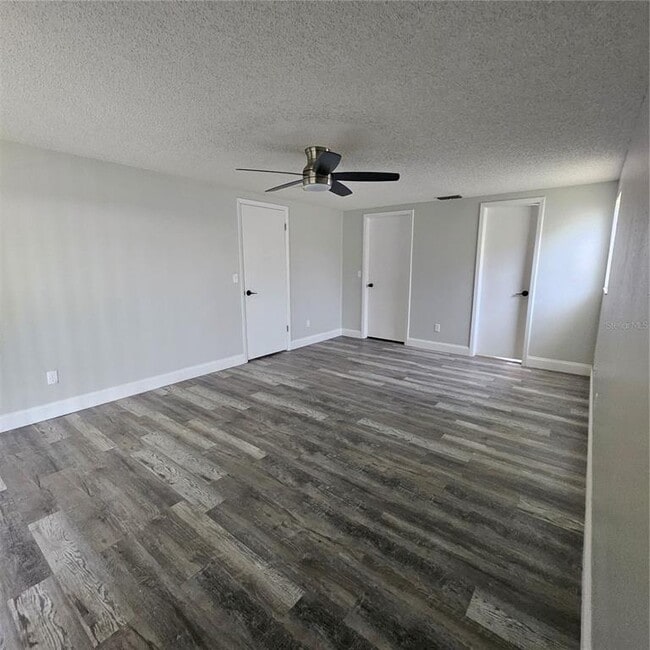 Building Photo - 6008 Firefly Ln