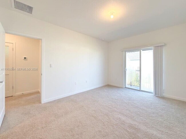 Building Photo - 0 NE 13th St