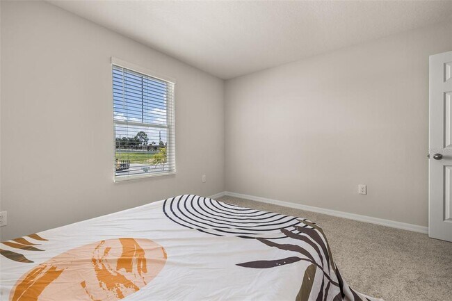 Building Photo - 4345 HILLOCK Blvd