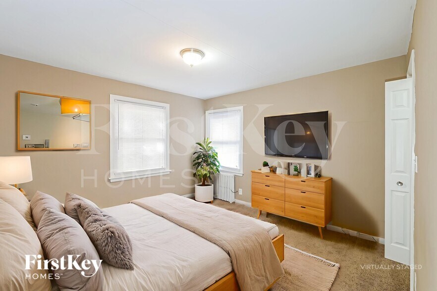 Building Photo - 1204 Highgrove Rd