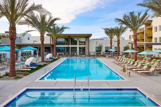 Building Photo - 74300 Country Club Dr