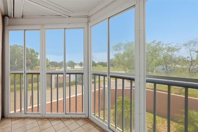 Building Photo - 14510 Alejo Ct