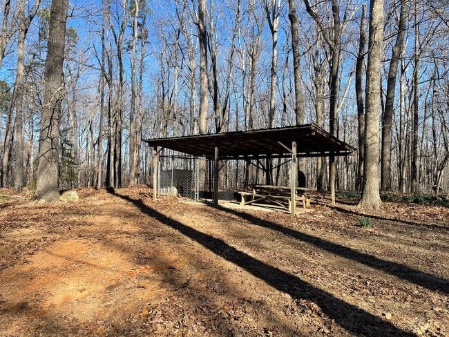 Building Photo - 3 BED, 1.5 BATH MOBILE HOME