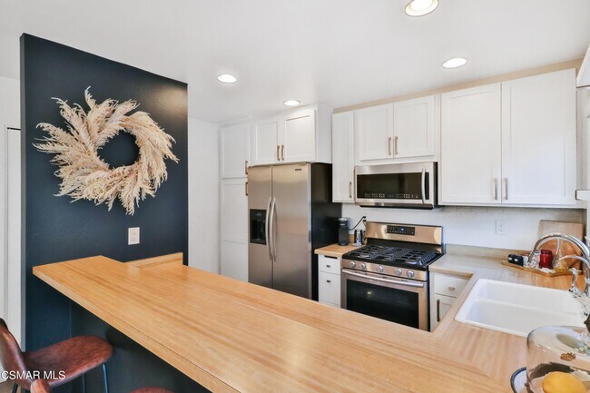 Building Photo - 15155 Marquette St