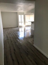 Building Photo - 3828 N 32nd St