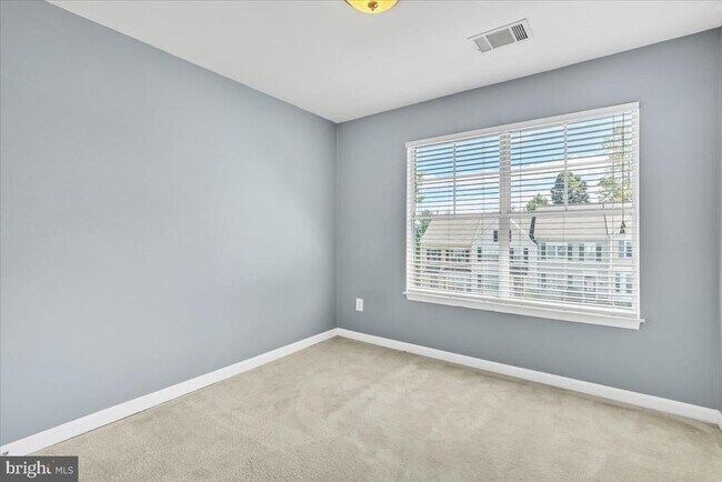 Building Photo - 11616 Nellings Pl