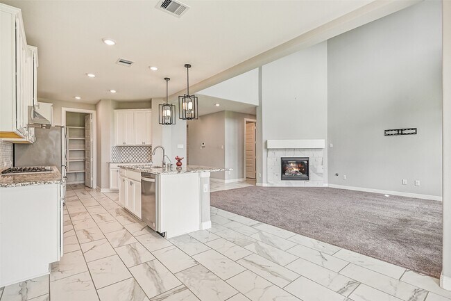 Building Photo - 2641 Summer Indigo Trl