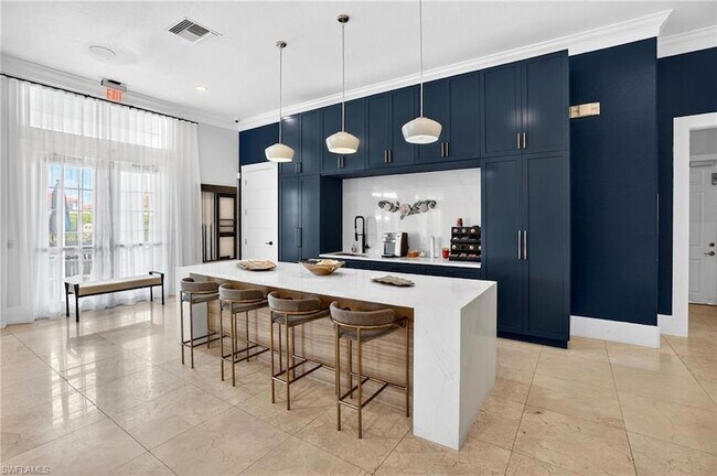 Building Photo - 7054 Ambrosia Ln