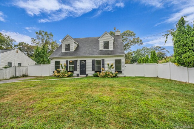 Building Photo - 98 Dahlia Dr