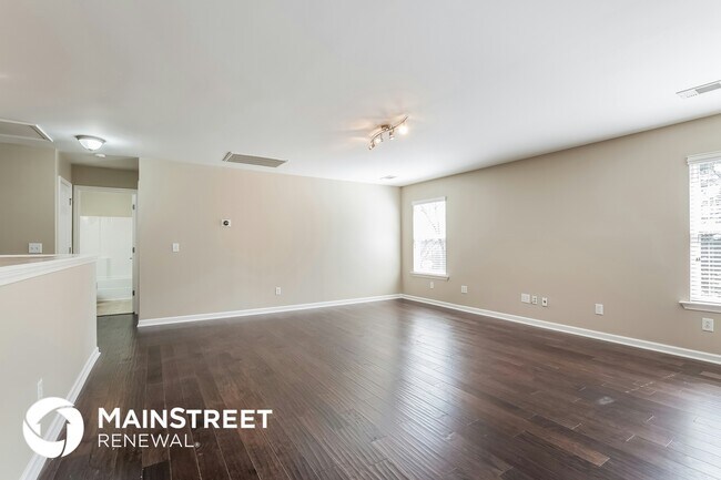 Building Photo - 422 Laurel Hills Dr