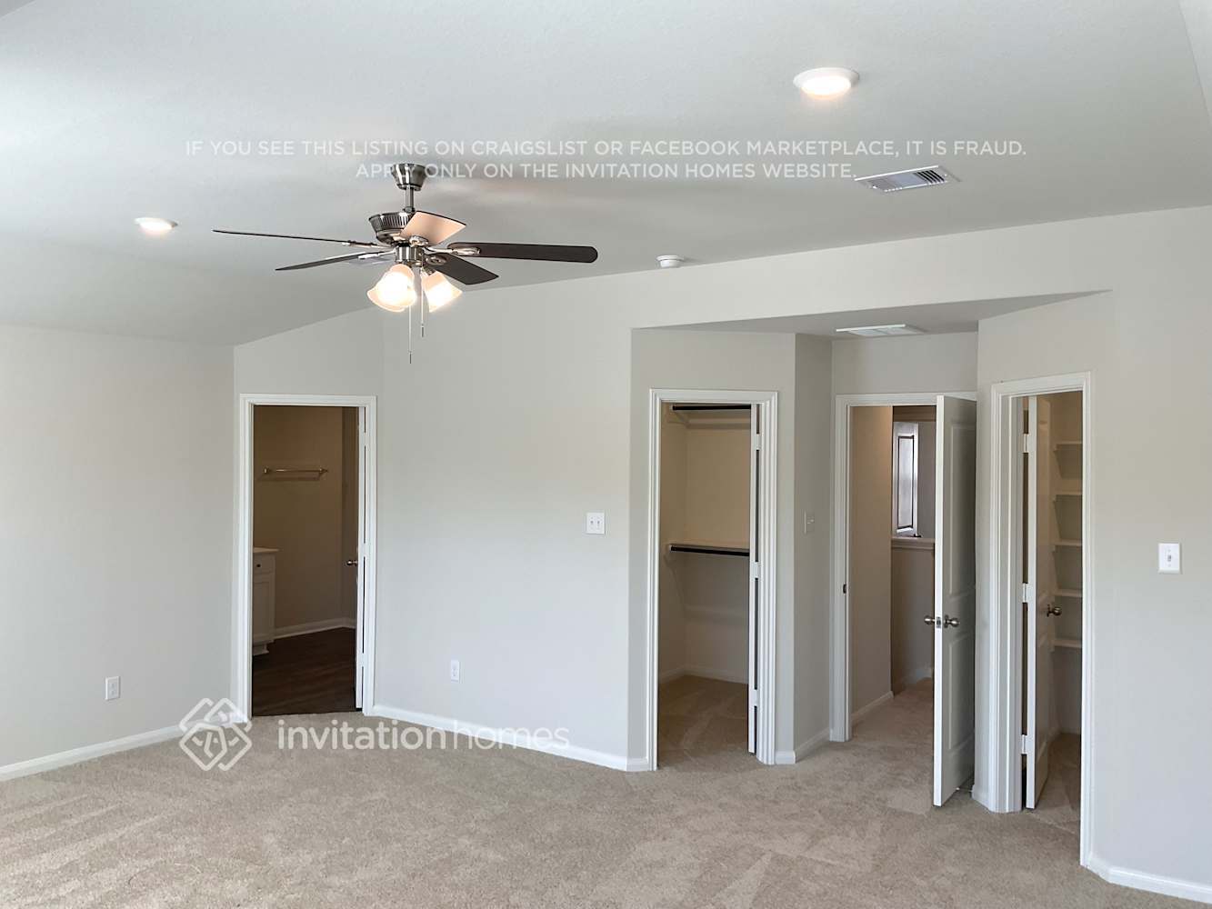 Building Photo - 8119 Sunberry Shadow Dr