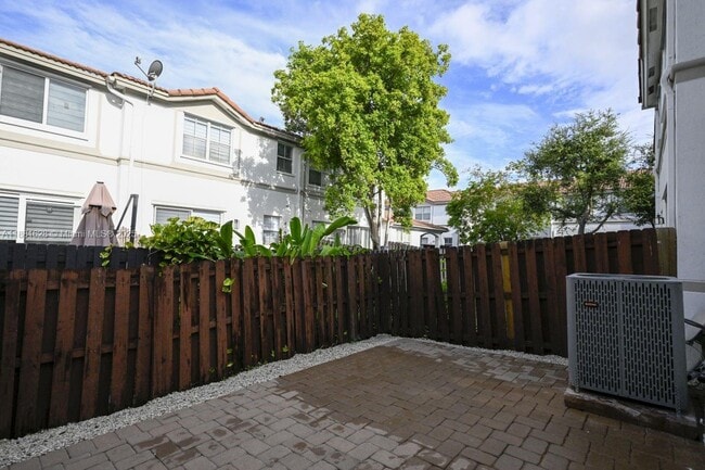 Building Photo - 8134 NW 107th Path