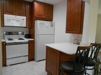 Building Photo - 457 Flanders I