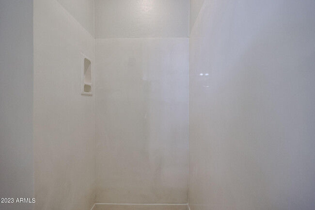 Building Photo - 4603 W Villa Linda Dr