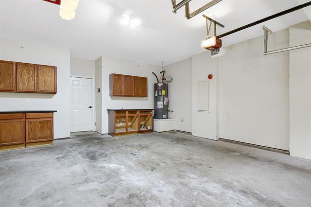 Building Photo - 601 Jeans Creek Dr