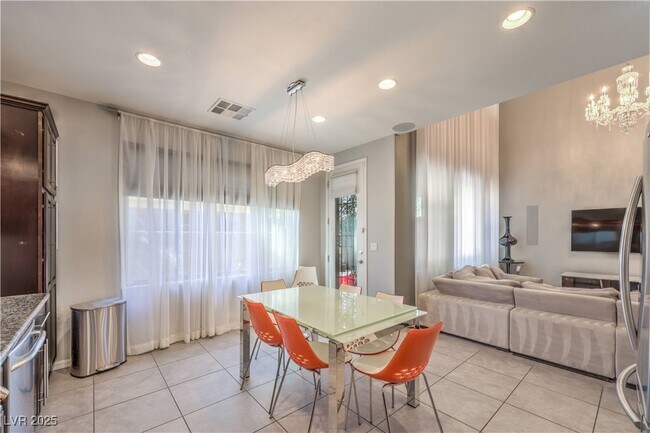 Building Photo - 11245 Pismo Dunes Ct