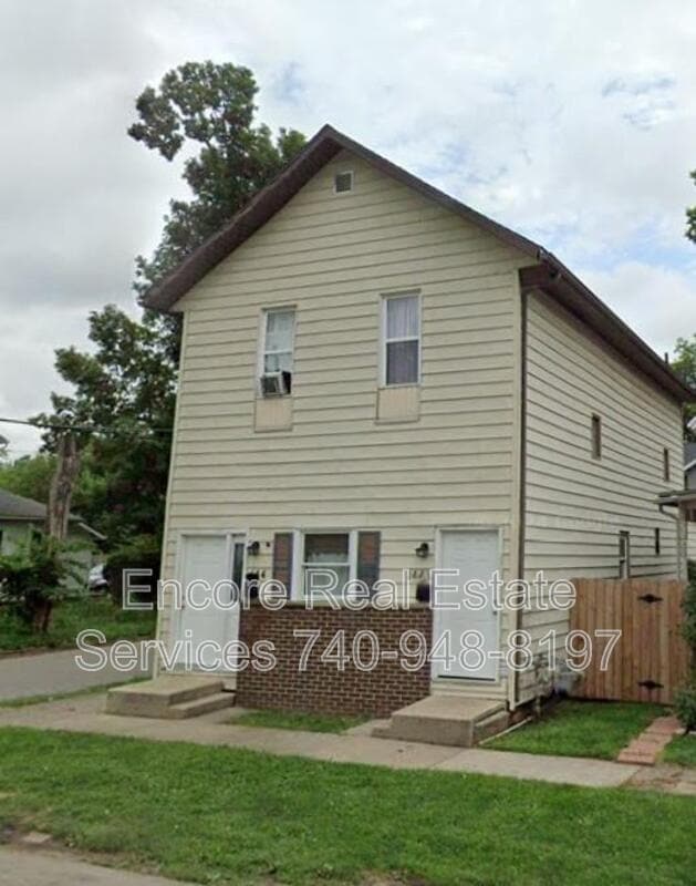 Primary Photo - 144 S 3rd St
