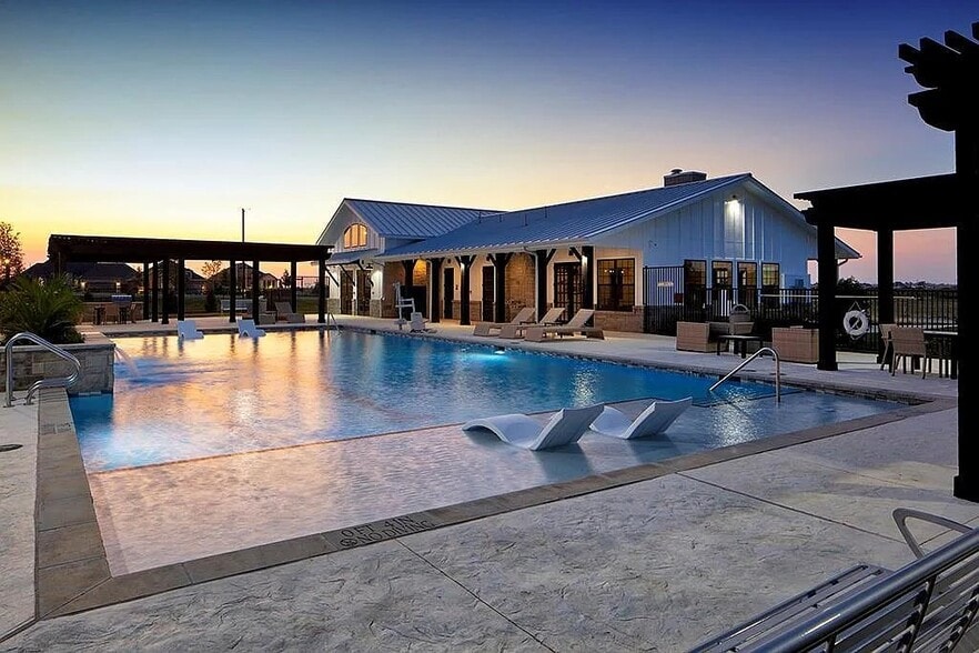 Building Photo - 2926 Culver Ave