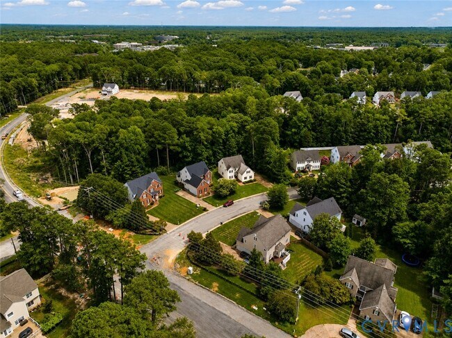 Building Photo - 11320 Sadler Oaks Dr
