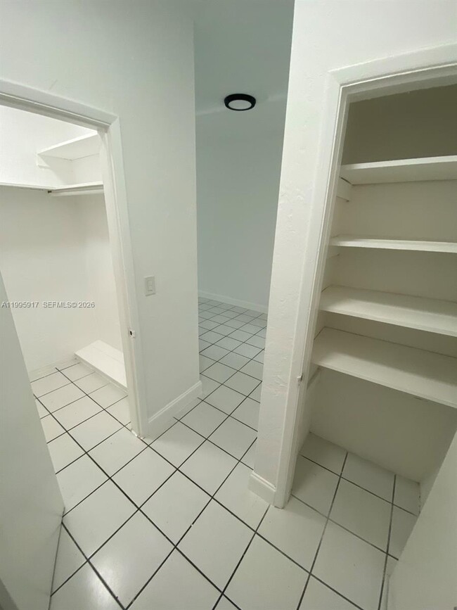 Building Photo - 9056 Collins Ave