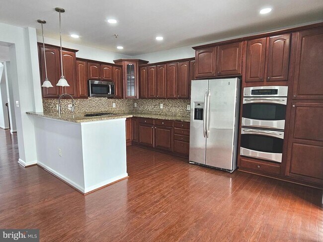 Building Photo - 14211 St Germain Dr