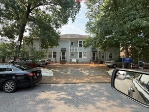 Building Photo - 2135 Acklen Ave