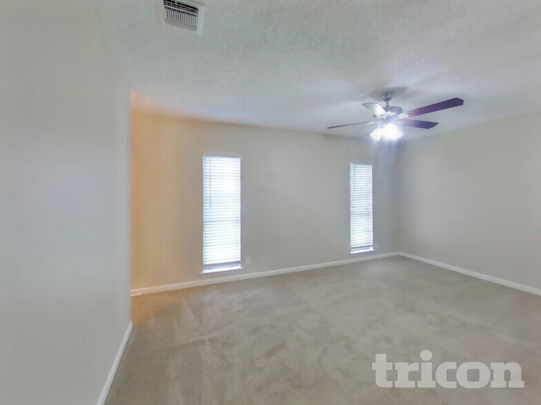 Building Photo - 6831 De Palma