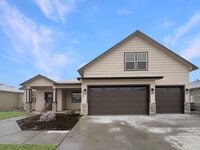Building Photo - Brand New 3BR Home in Nampa – Pet-Friendly, Near Parks & Dining