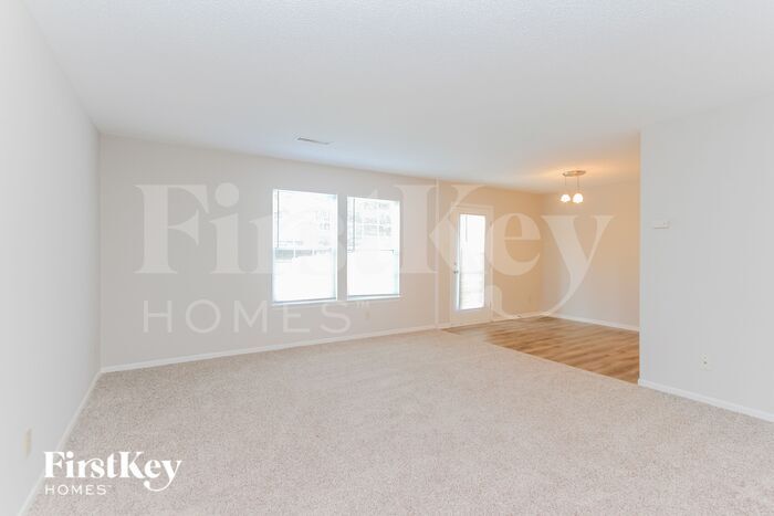 Building Photo - 2808 Redland Ln