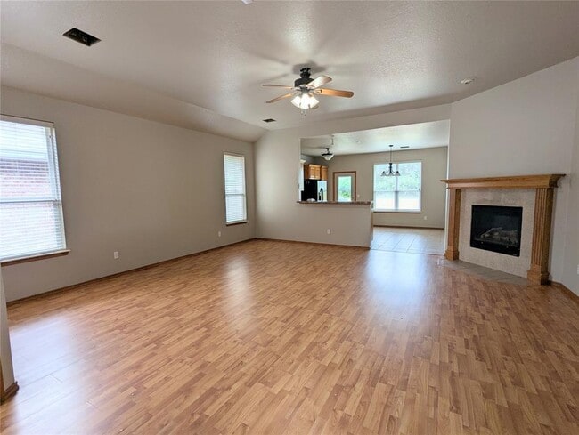 Building Photo - 1629 SW 31st St