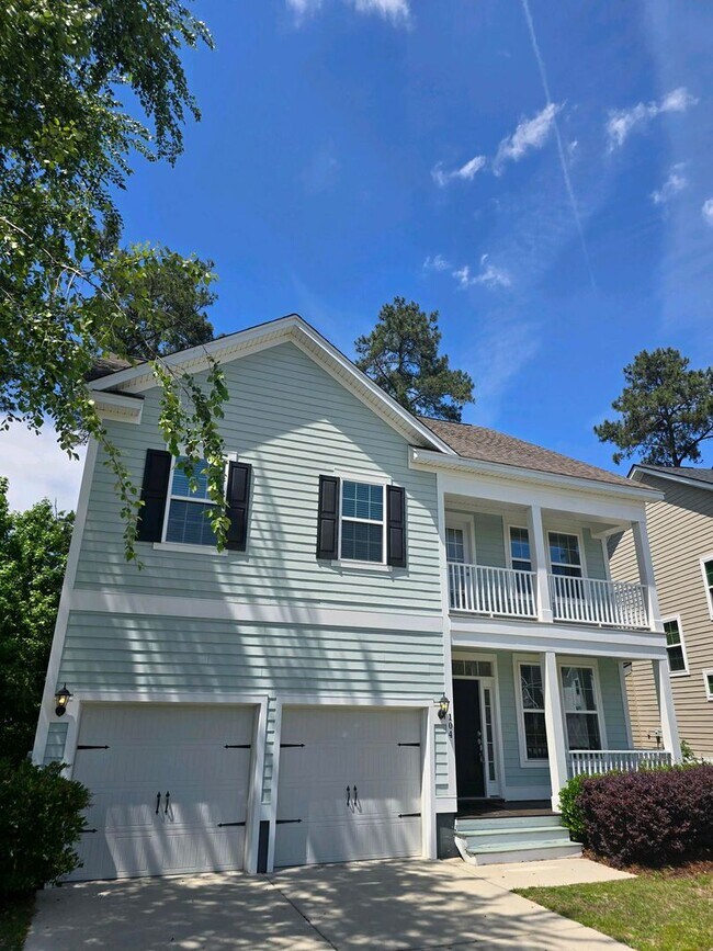 Building Photo - Spacious Elegance Meets Smart Living — 3,1...