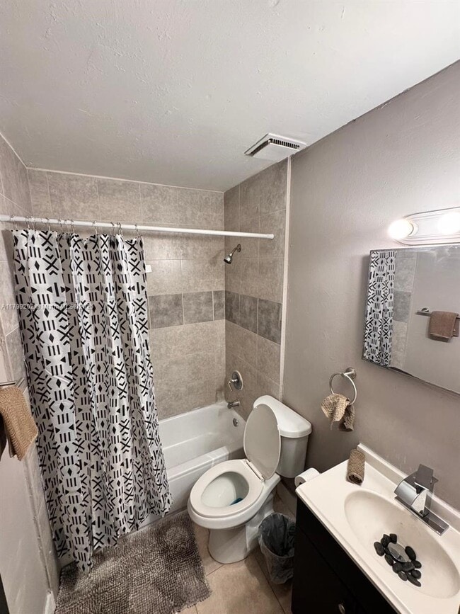 Building Photo - 20600 SW 118th Pl