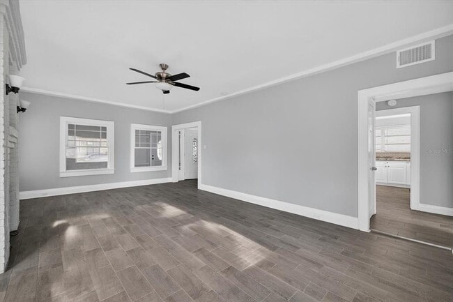 Building Photo - 2208 N Blvd