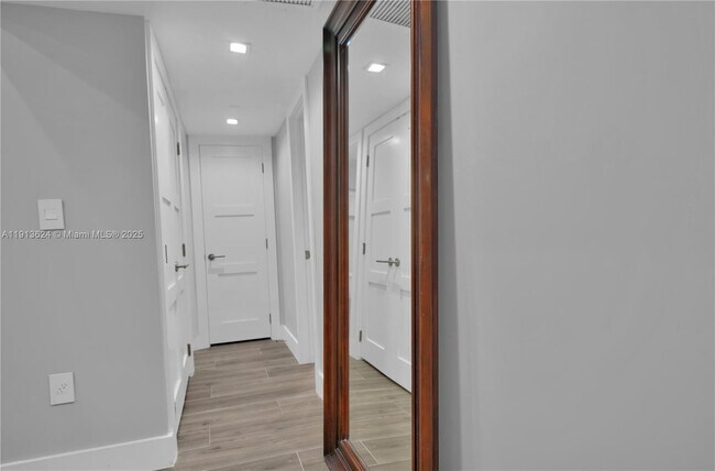 Building Photo - 5555 Collins Ave