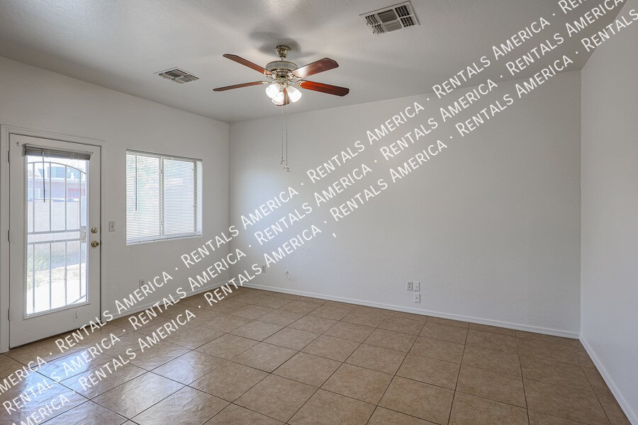 Building Photo - 6837 N 81st Dr