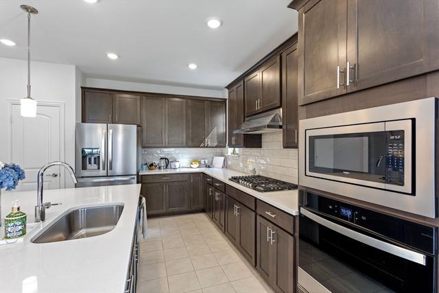Building Photo - 3605 Sorghum Way