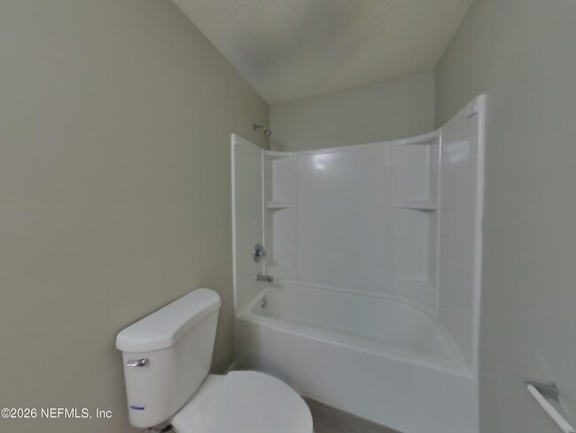 Building Photo - 621 Birchbark Trail