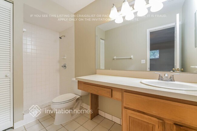 Building Photo - 727 Coquina Ct