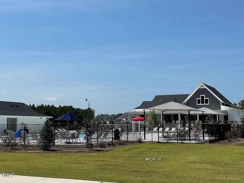 Building Photo - 474 Carolina Springs Blvd