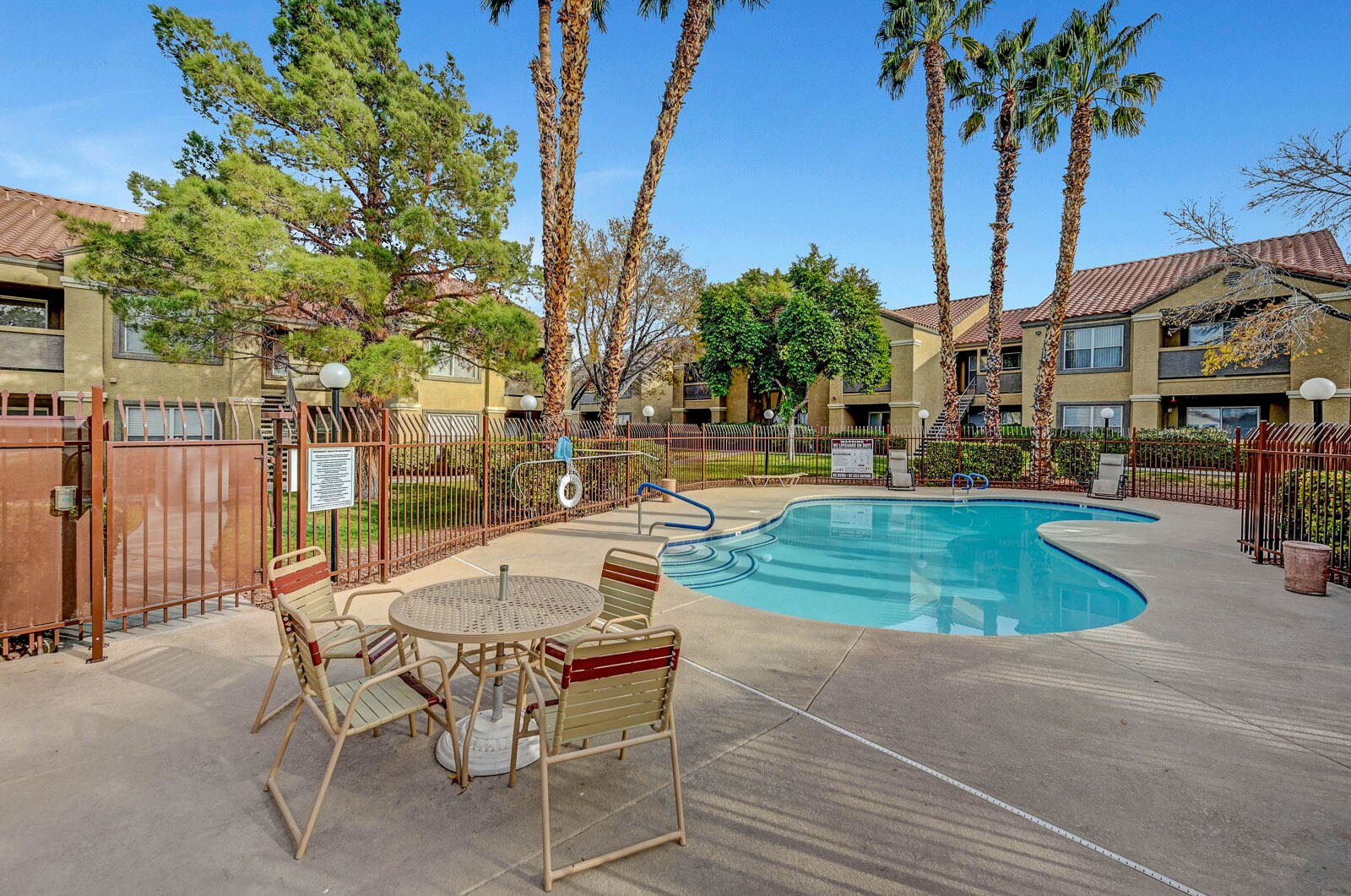 Building Photo - 2300 E Silverado Ranch Blvd