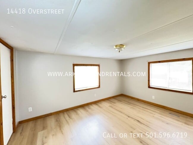 Building Photo - 14418 Overstreet-