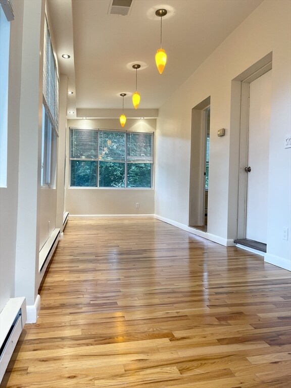 Building Photo - 20 Boylston St