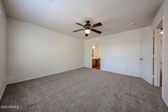 Building Photo - 4546 N 113th Dr