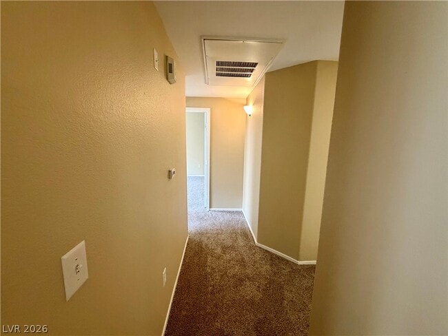 Building Photo - 75 N Valle Verde Dr